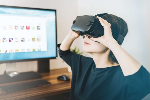 Virtual Reality (VR)Softengi